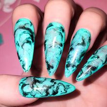 Load image into Gallery viewer, Blue Spilt Ink Press On Nail Set

