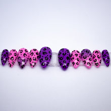 Load image into Gallery viewer, Barbie Cheetah Press On Nail Set
