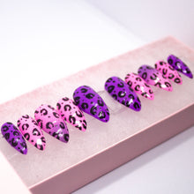 Load image into Gallery viewer, Barbie Cheetah Press On Nail Set
