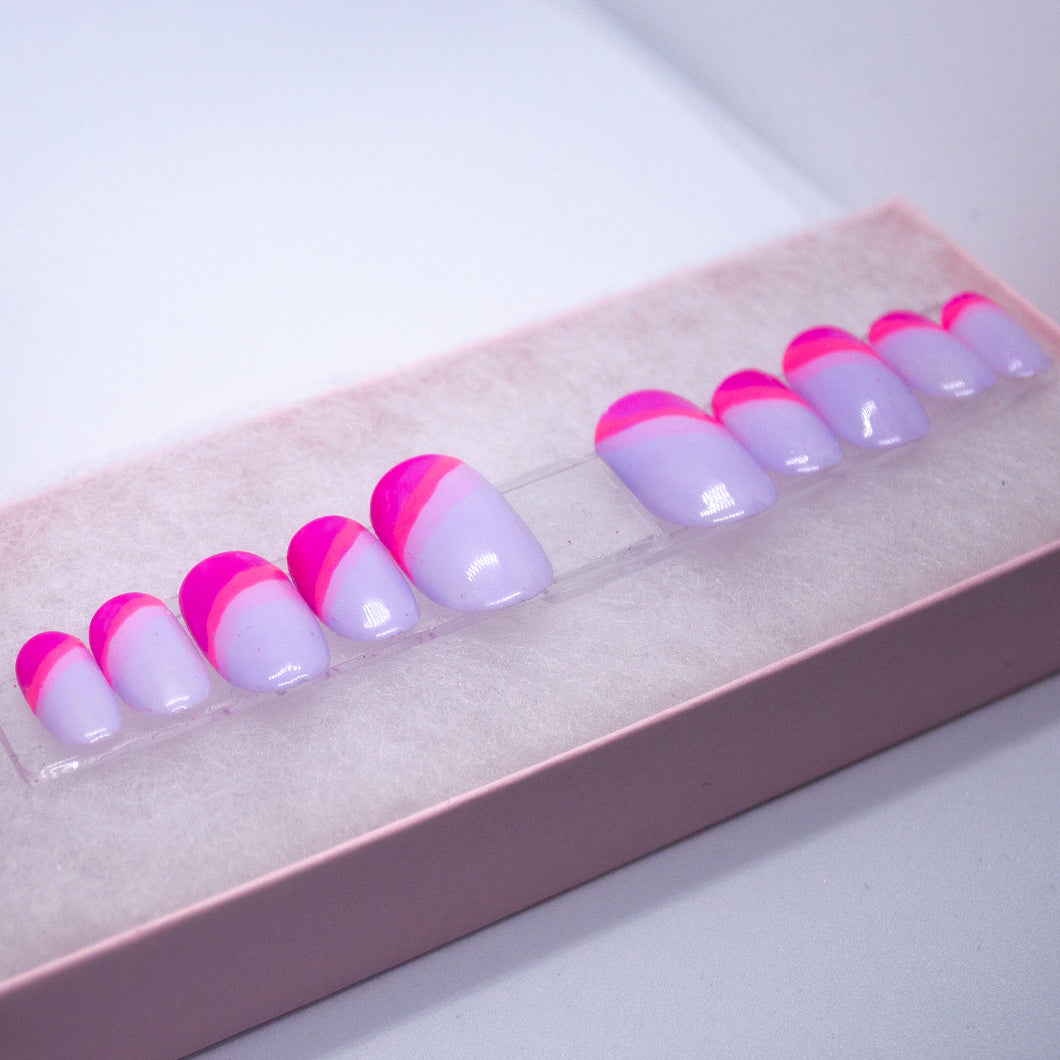 Purple Swerve Gel Press On Nail Set