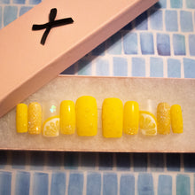 Load image into Gallery viewer, Frozen Lemonade Press On Nail Set
