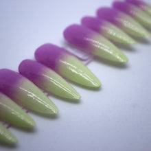 Load image into Gallery viewer, Pastel Purple Foam Press On Nail Set
