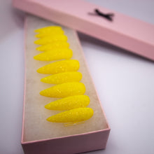 Load image into Gallery viewer, Lemon Drop Sugar Press On Nail Set

