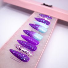 Load image into Gallery viewer, Purple Pixie Dust Press On Nail Set
