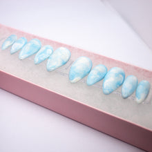 Load image into Gallery viewer, Blueberry Milk Press On Nail Set
