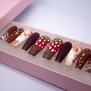 Chocolate Strawberry Press On Nail Set