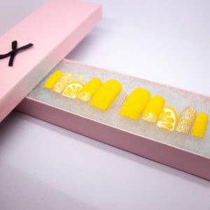 Frozen Lemonade Press On Nail Set