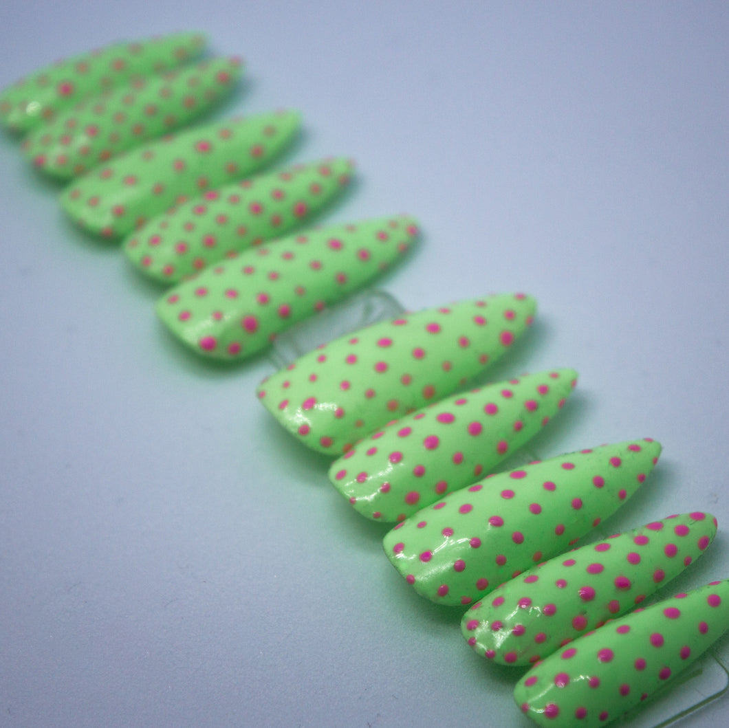 Seafoam Daze Press On Nail Set