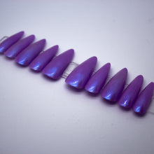 Load image into Gallery viewer, Liquid Lilac Press On Nail Set
