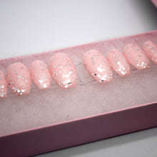 Load image into Gallery viewer, Baby Metal Press On Nail Set
