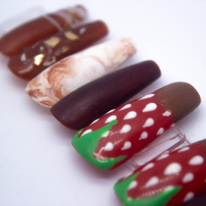 Chocolate Strawberry Press On Nail Set