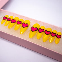 Load image into Gallery viewer, Yellow Bold Heart Press On Nail Set
