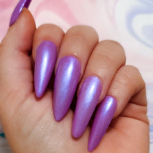 Load image into Gallery viewer, Liquid Lilac Press On Nail Set
