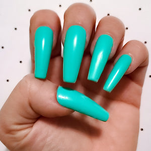 Minty Press On Nail Set